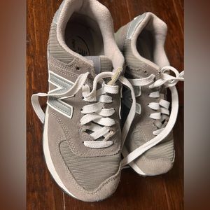 New Balance 574 Classic